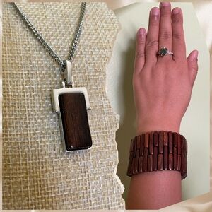 Wooden Pendant Necklace and Bracelet Set